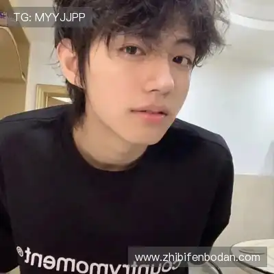 陈绚嫱